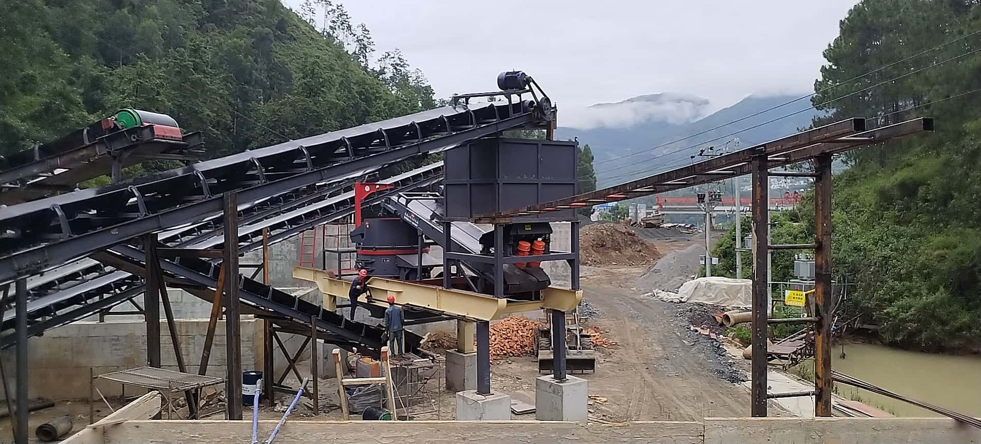 四川制砂机运行不稳定振幅大什么原因？附解决方法