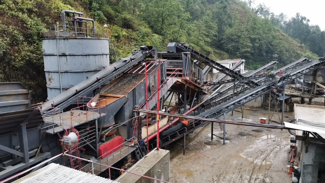 你知道什么是四川制砂机吗？